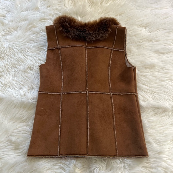 Orvis Faux Fur & Suede Vest - Picture 8 of 9